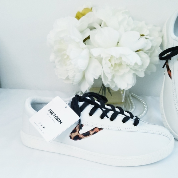 NWT Tretorn Nylite Plus Sneakers Leather Upper White with Animal Print Details - Picture 2 of 16